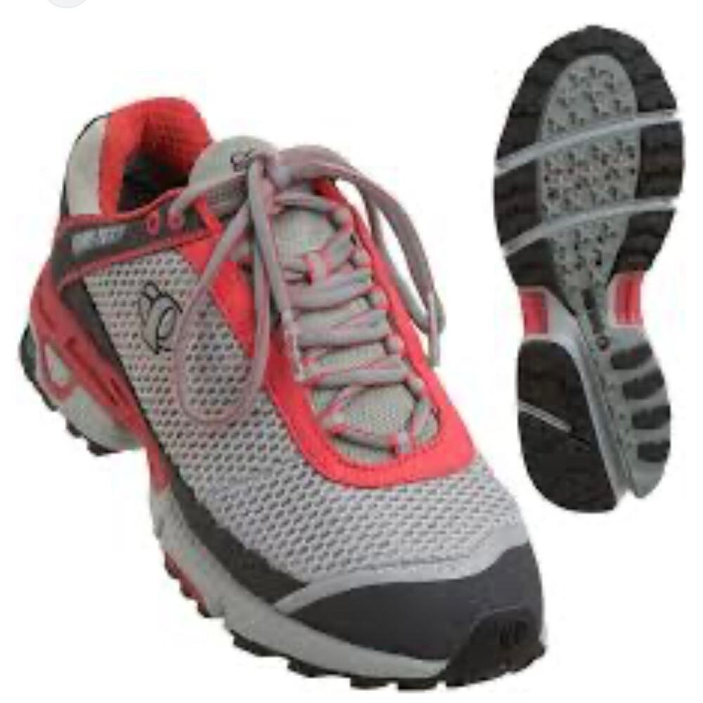 Pearl Izumi running shoes